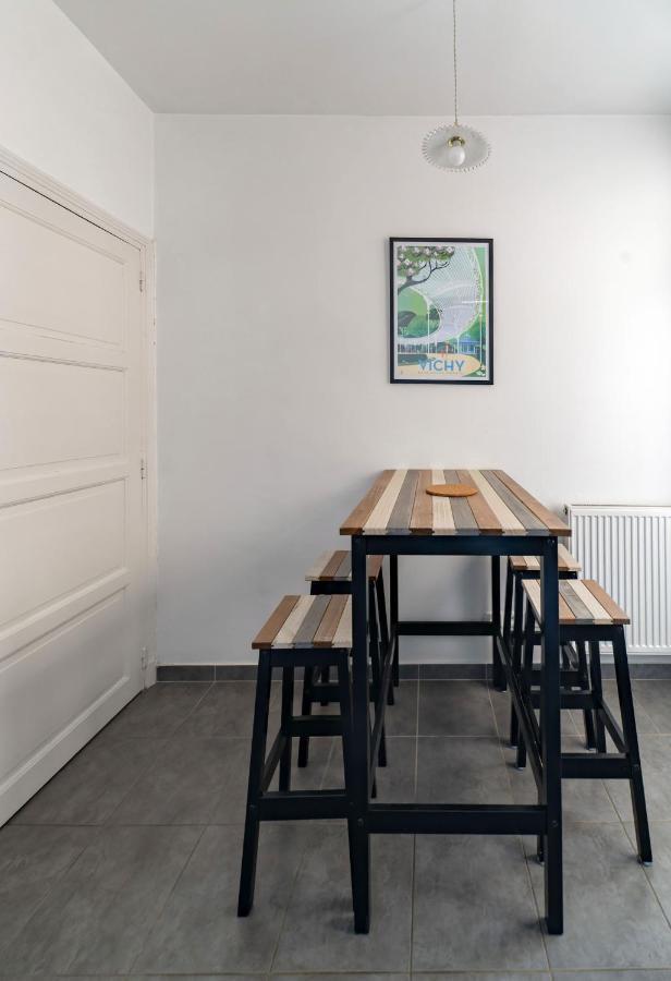 Le Belfort - Grand Appartement Avec Terrasse Et Parking Prive Vichy Extérieur photo